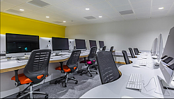 ห้องเรียนที่ต้องการเครื่องสเป็คเดียวกัน